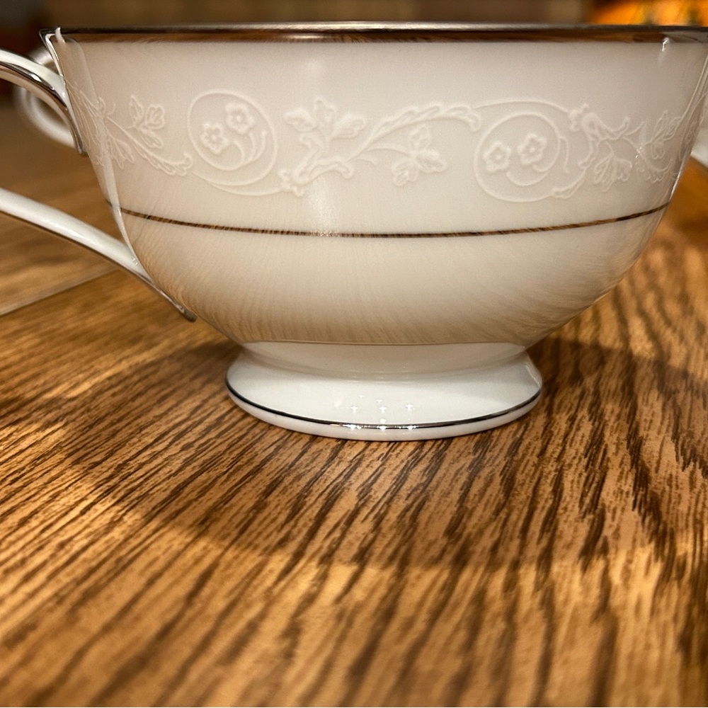 4 Noritake Brandon teacups - Picture 5 of 5